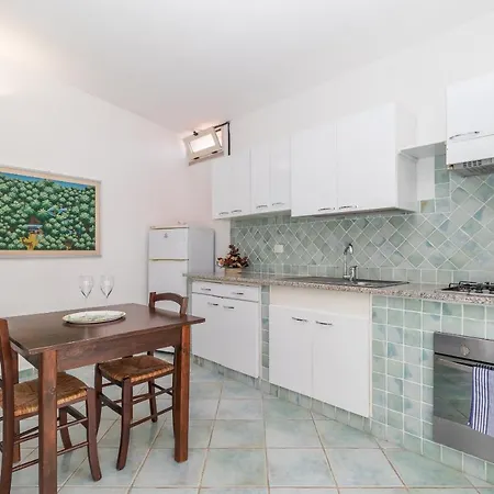 Tommaso Apartment Capo Testa